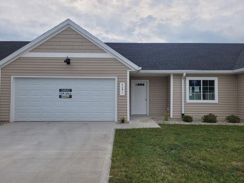 106-4291 Highpoint Dr, Wayland, MI, 49348-9245 | Card Image