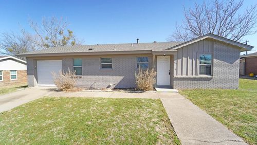 415 Glenn Dr, Weatherford, TX, 76086-5147 | Card Image