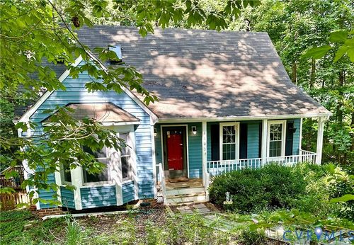 8603 Boones Bluff Mews, Chesterfield, VA, 23832-7692 | Card Image