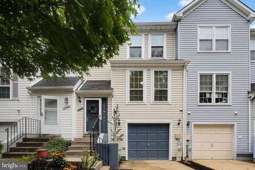 11767 Stonegate Ln, COLUMBIA, MD, 21044-4372 | Card Image