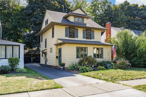 25 Charlton Rd, Irondequoit, NY, 14617-3837 | Card Image