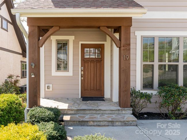 19 Tudor Way, House other with 3 bedrooms, 3 bathrooms and null parking in Black Mountain NC | Image 5