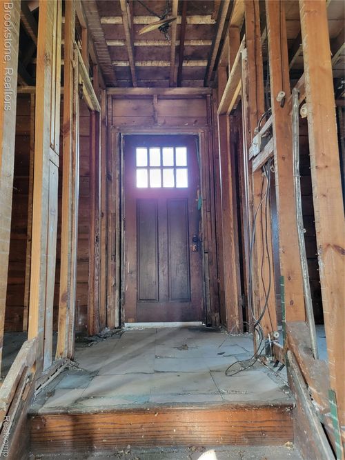 2935 Lakewood St, Detroit, MI, 48215-2514 | Card Image