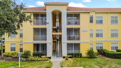 apt-11201-1375 Lake Shadow Cir, MAITLAND, FL, 32751-7589 | Card Image