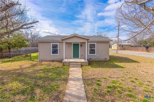 1601 Miller St, Belton, TX, 76513-4348 | Card Image