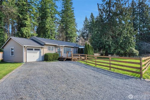 13825 Fender Dr, Lynnwood, WA, 98087-5225 | Card Image