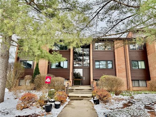 apt-202-935 Canyon View Rd, Sagamore Hills, OH, 44067-2207 | Card Image