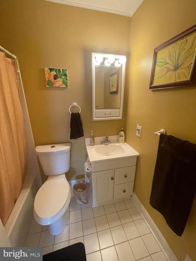 264 Fairfield Dr, House attached with 2 bedrooms, 3 bathrooms and null parking in WARRENTON VA | Image 9