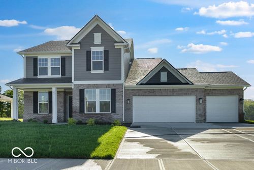 567 Hidden Hills Dr, Pittsboro, IN, 46167-8001 | Card Image