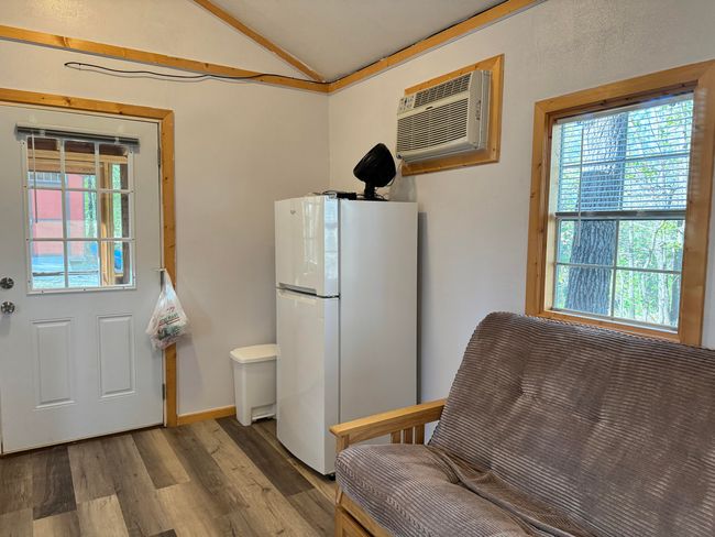 Cabin | Image 10