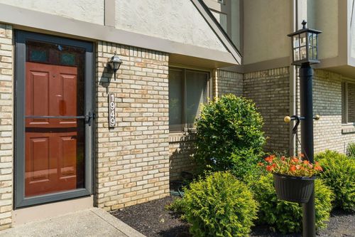 32-1949 Rockdale Drive, Columbus, OH, 43229 | Card Image