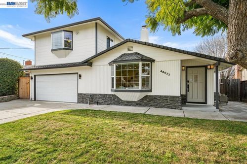 42077 Miranda St, Fremont, CA, 94539-4626 | Card Image