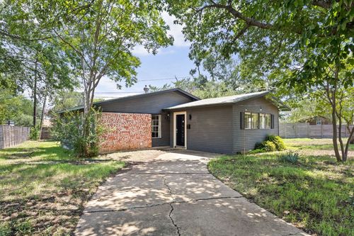 4911 Brighton Rd, Austin, TX, 78745-1848 | Card Image