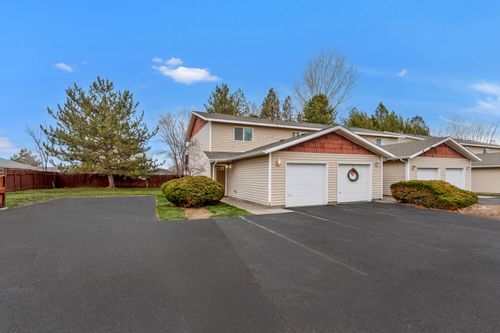 unit-1-2610 Sw 23rd Street, Redmond, OR, 97756 | Card Image