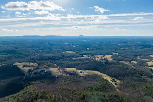 L 93 Reflections Point Trl, Fancy Gap, VA, 24328 | Card Image