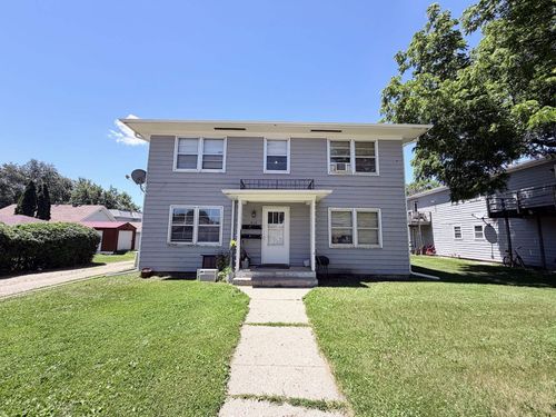 215 2nd Ave W, Spencer, IA, 51301-4102 | Card Image