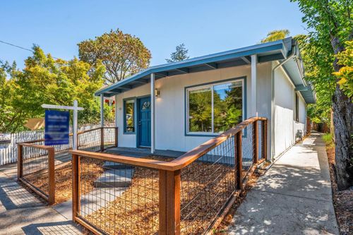 95 Dominga Ave, Fairfax, CA, 94930-1651 | Card Image