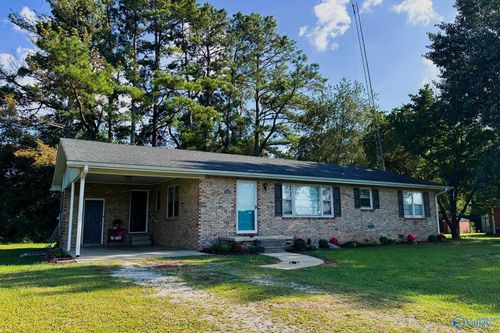 12502 Brownsferry Rd, Athens, AL, 35611-6802 | Card Image