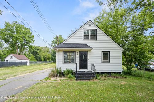 4905 Hughes Road, Lansing, MI, 48910 | Card Image