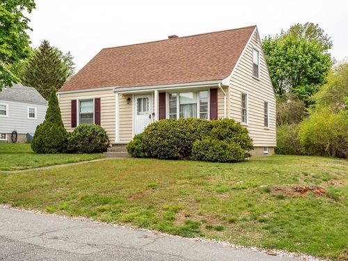 4 Merton St, Somerset, MA, 02726 | Card Image