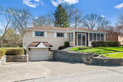 1147 Vivjon Dr, West Homestead, PA, 15120-1346 | Card Image