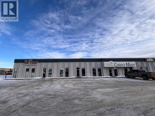 7667 50 Ave, Red Deer, AB, T4P1M6 | Card Image