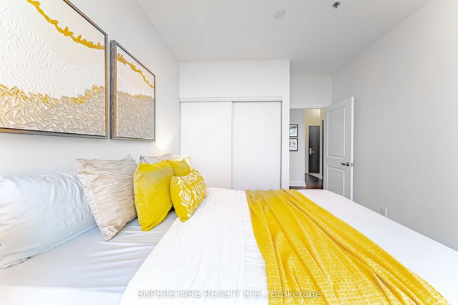 8 - 65 Speers Rd, Condo with 2 bedrooms, 1 bathrooms and null parking in Oakville ON | Image 19
