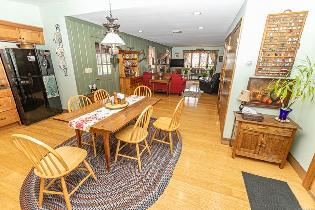570 Atkins St, House other with 4 bedrooms, 2 bathrooms and null parking in Middletown CT | Image 11