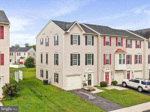 199 Tidewater Ter, FALLING WATERS, WV, 25419-4374 | Card Image