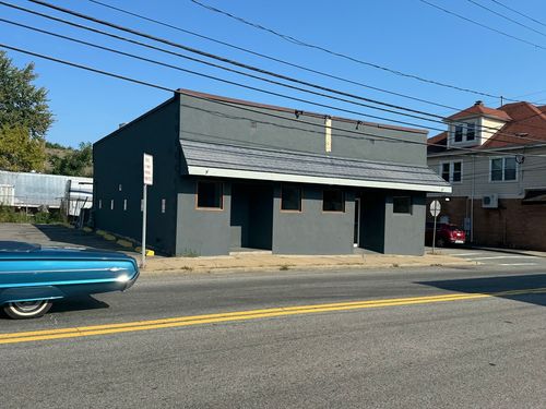 166-164 S Main St, Acushnet, MA, 02743-2735 | Card Image