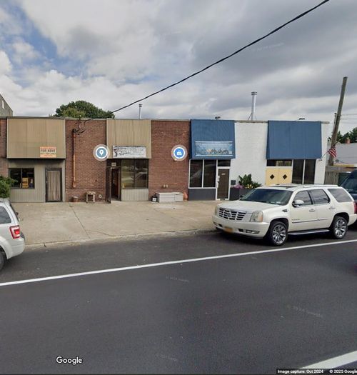 232-230 Herricks Rd, Mineola, NY, 11501-2208 | Card Image