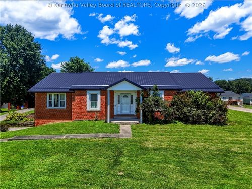 5735 Teays Valley Rd, Scott Depot, WV, 25560-7689 | Card Image