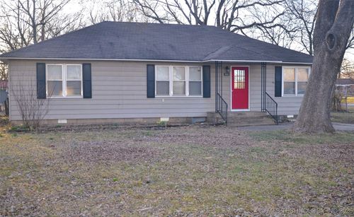 201 S Hayden St, Chouteau, OK, 74337-3275 | Card Image