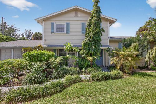 2025 S Ocean Dr, Fort Pierce, FL, 34949-3366 | Card Image