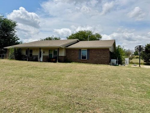 5704 Earl Dr Drive, Shawnee, OK, 74804 | Card Image
