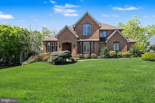 39 Sunfire Ave, CAMP HILL, PA, 17011-1019 | Card Image