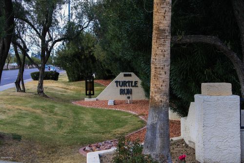 810 E Morningside Dr, Phoenix, AZ, 85022-1129 | Card Image