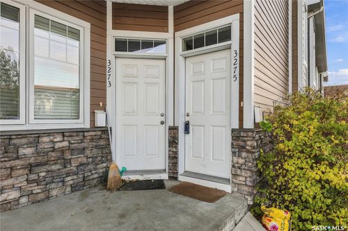3275 Green Bank Road, Regina, SK, S4V1P4 | Card Image