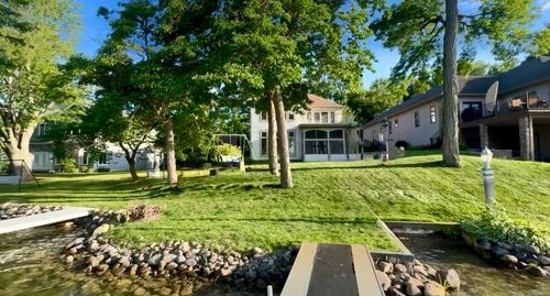 15 Lane 200eb Lake James, Angola, IN, 46703-9568 | Card Image