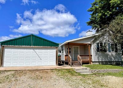 921 S 1st Street, House other with 3 bedrooms, 2 bathrooms and null parking in Prairie Du Chien WI | Image 1