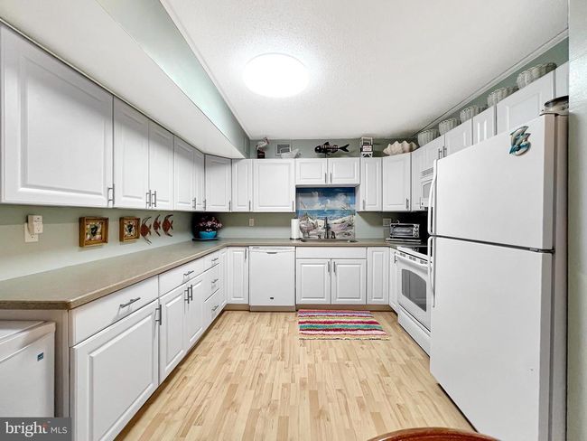 APT-315 - 935 Ocean Ave, Condo with 3 bedrooms, 2 bathrooms and null parking in OCEAN CITY NJ | Image 12
