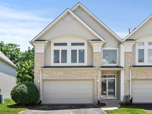 377 Aaron Ln, Bolingbrook, IL, 60440-2171 | Card Image