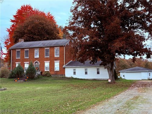 749 Benedict Leavitt Rd, Leavittsburg, OH, 44430-9755 | Card Image