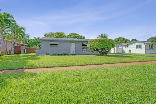 4738 Nw 5th St, Plantation, FL, 33317-2056 | Card Image
