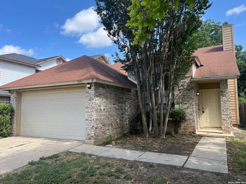 9951 Echo Plain Dr, San Antonio, TX, 78245-3014 | Card Image