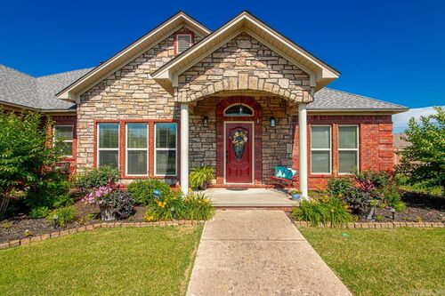 8 Abbie Dr, Vilonia, AR, 72173-8048 | Card Image