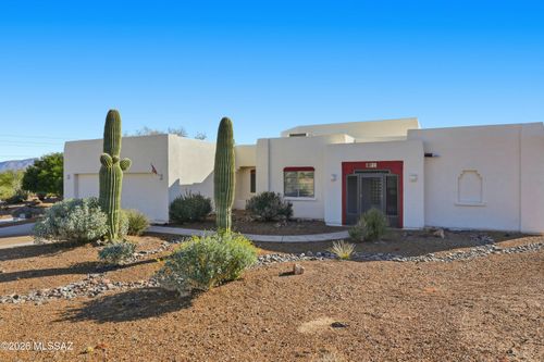 933 W Placita Llovizna, Green Valley, AZ, 85614 | Card Image