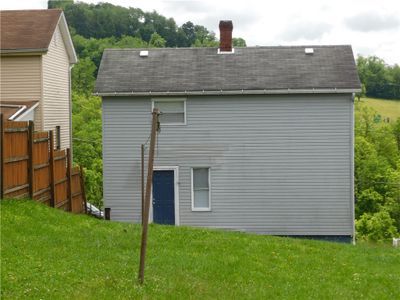 14 Center Street, House other with 2 bedrooms, 1 bathrooms and 4 parking in Menallen Twp PA | Image 3