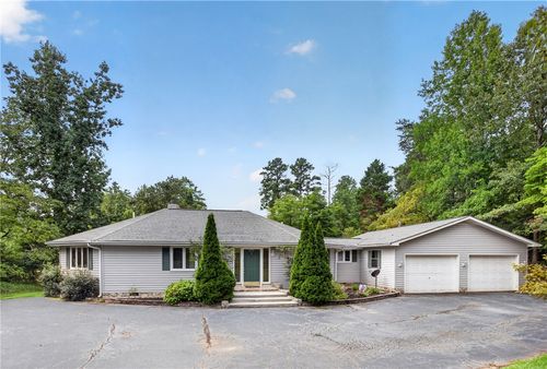502 Leprechaun Ln, Westminster, SC, 29693-5111 | Card Image
