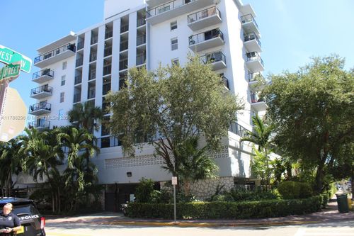 apt-7e-899 West Ave, Miami Beach, FL, 33139-5548 | Card Image